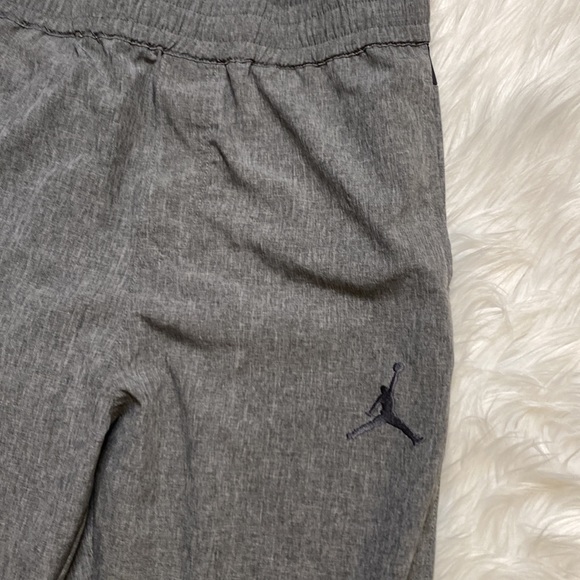 Jordan Basketball pants for boys, two pockets, leg zip bottoms - Picture 3 of 10